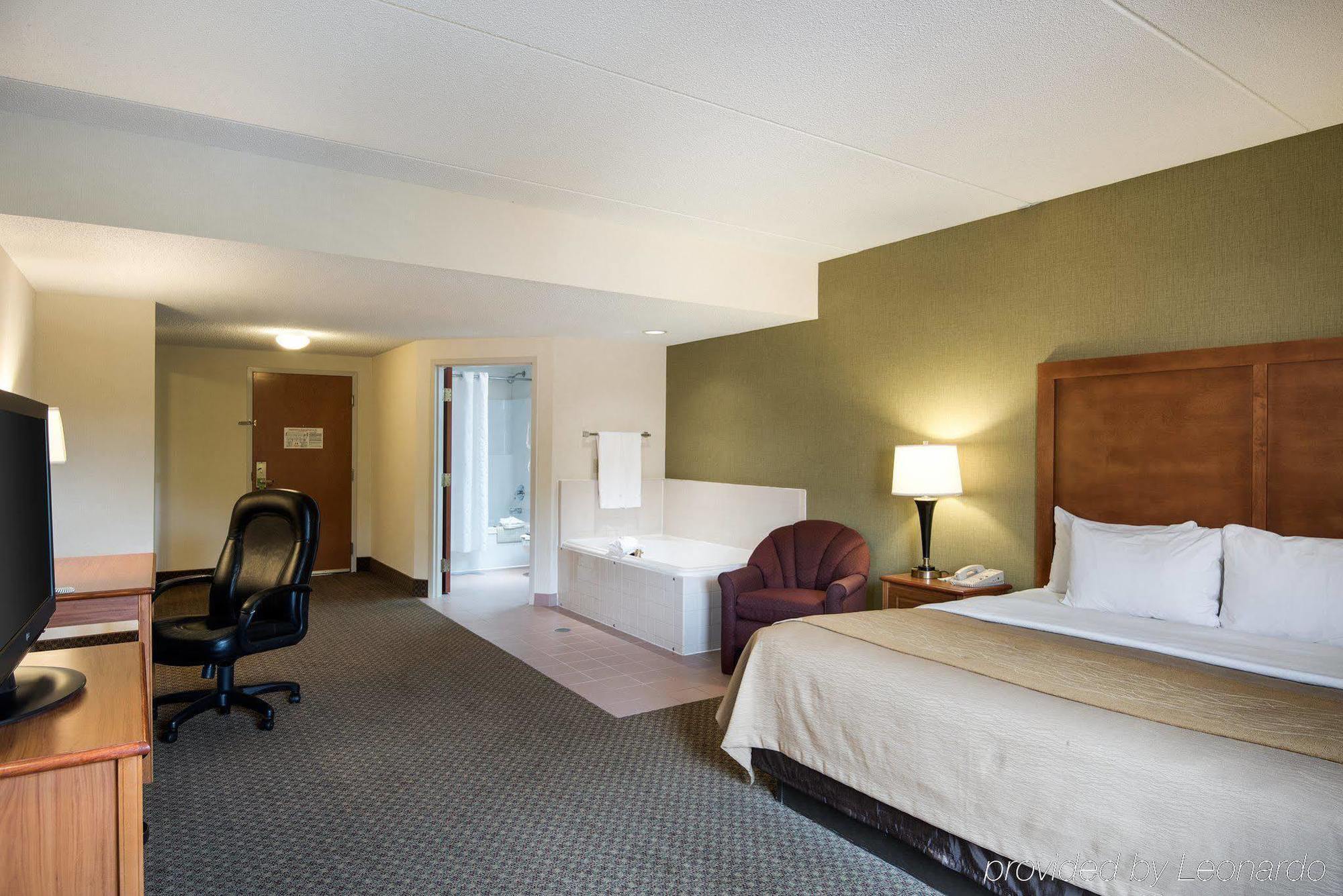 Comfort Inn & Suites - Lavale - Cumberland La Vale Εξωτερικό φωτογραφία